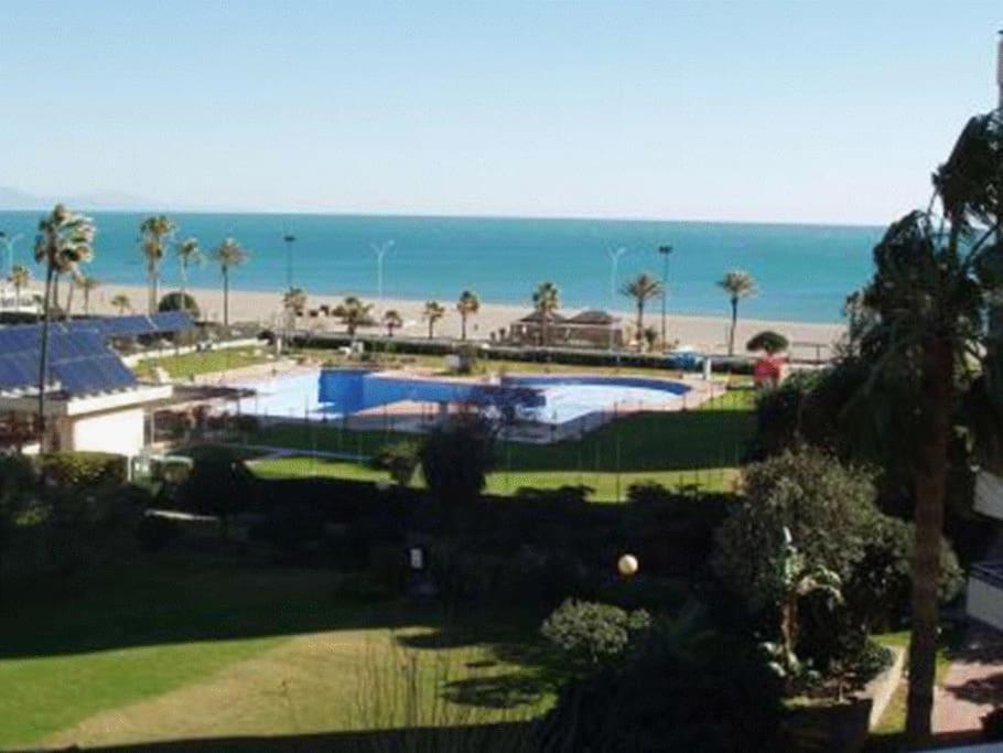 Apartamento Primera Linea Playa Torremolinos Exterior photo