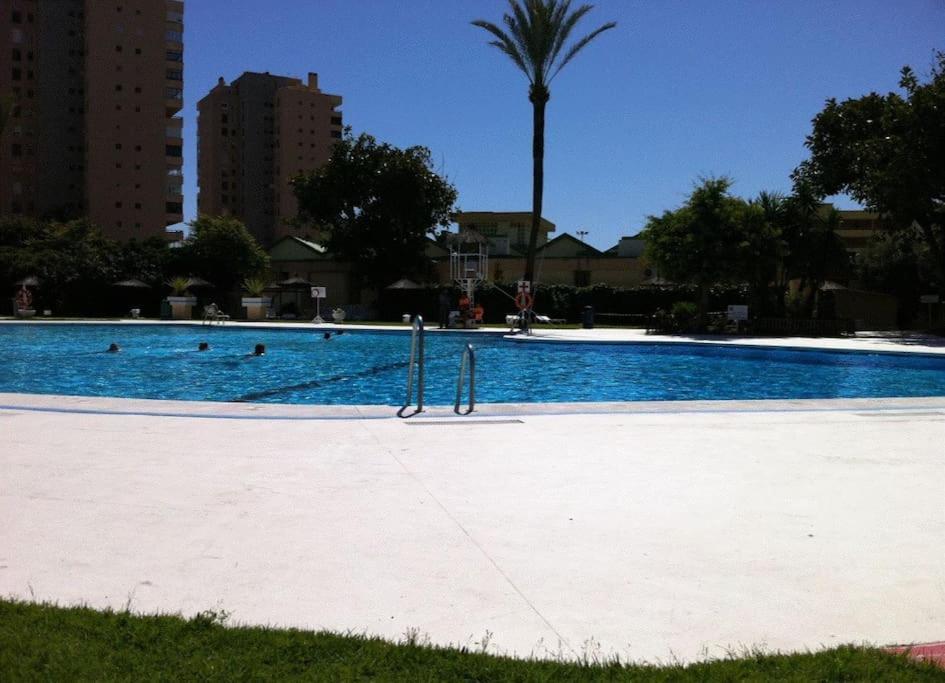 Apartamento Primera Linea Playa Torremolinos Exterior photo